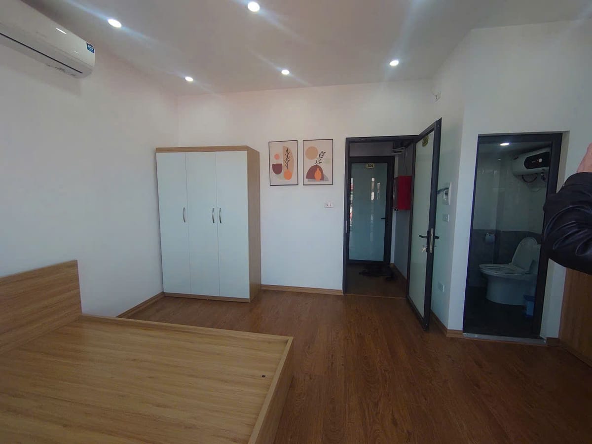 PHÒNG ĐƠN BAN CÔNG SIÊU THOÁNG TẦNG 4