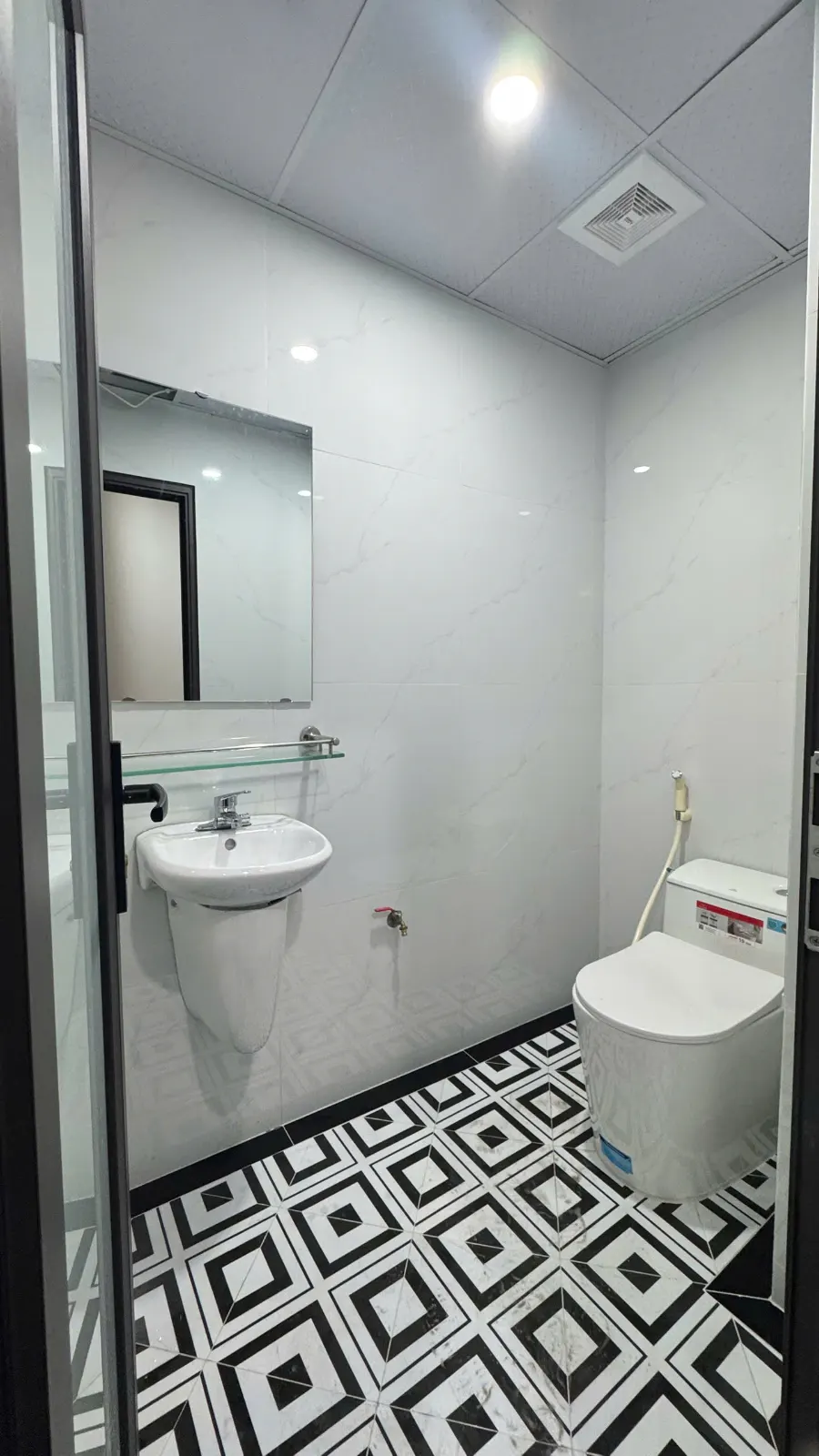 STUDIO NGÕ 5 NGỌA LONG
