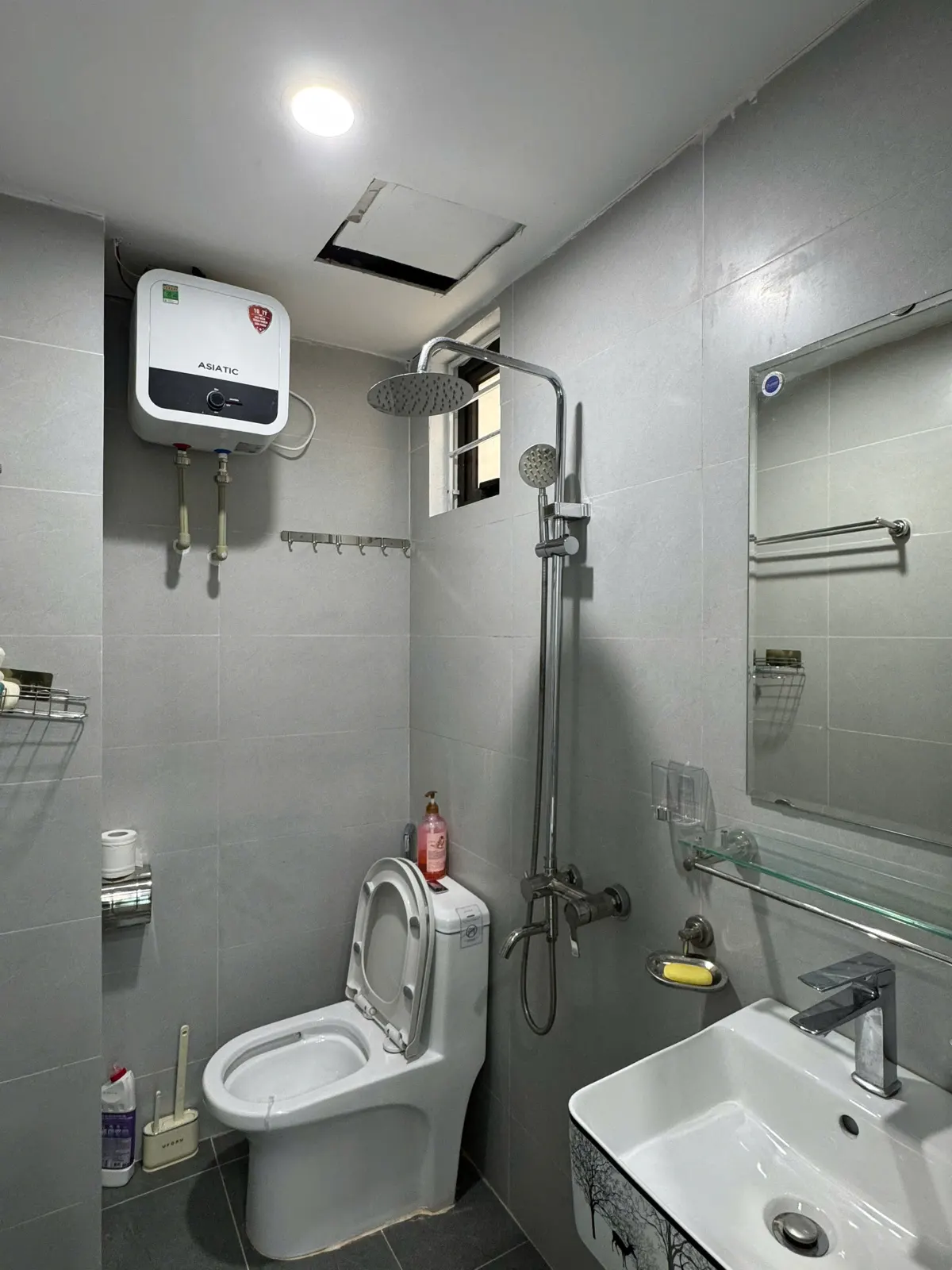 1 ngủ 1 khách tại 66 Nguyễn Hoàng, nhà số 1-C5