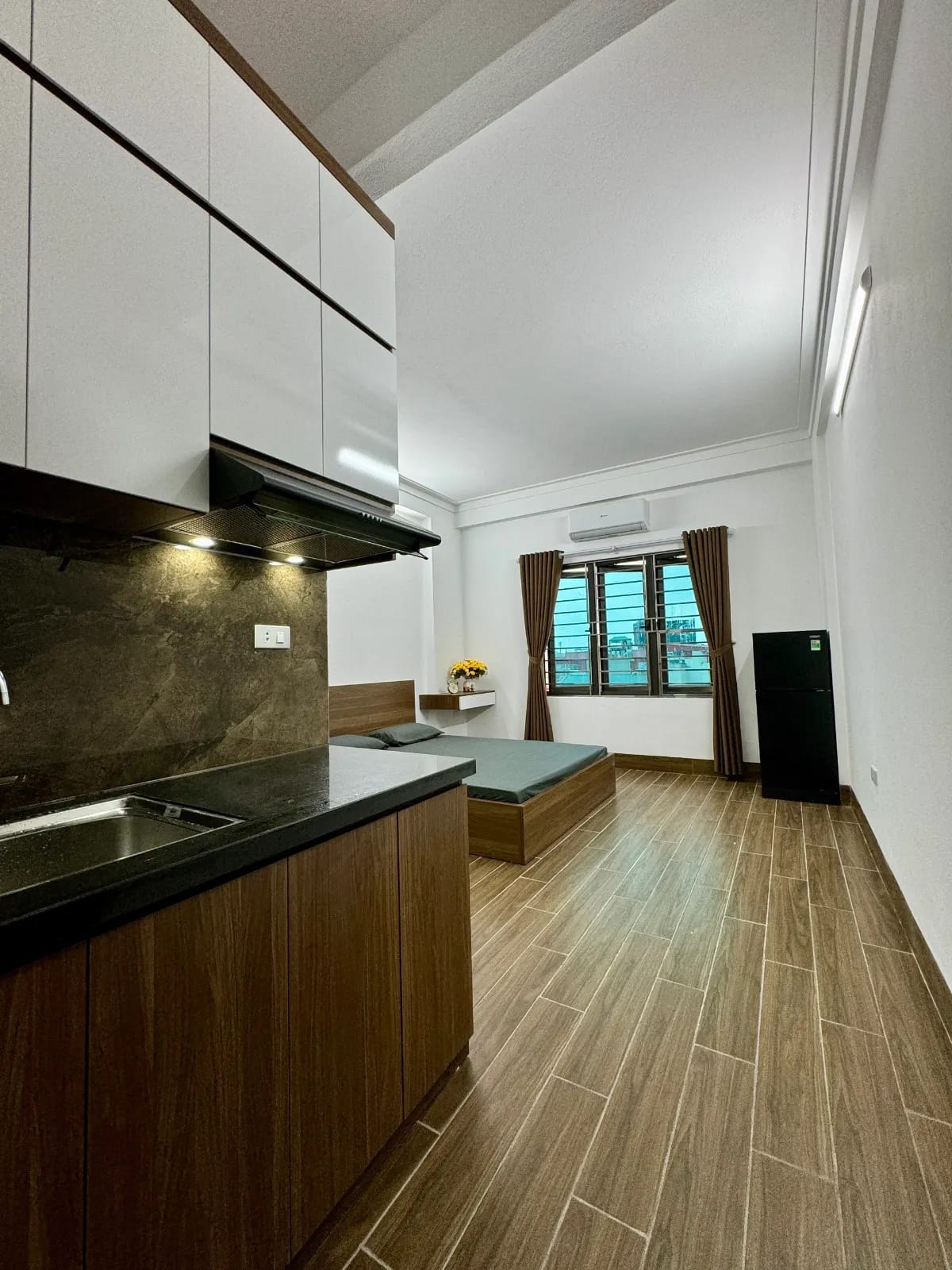 STUDIO TIỆN NGHI Ở 52 PHÚ DIỄN