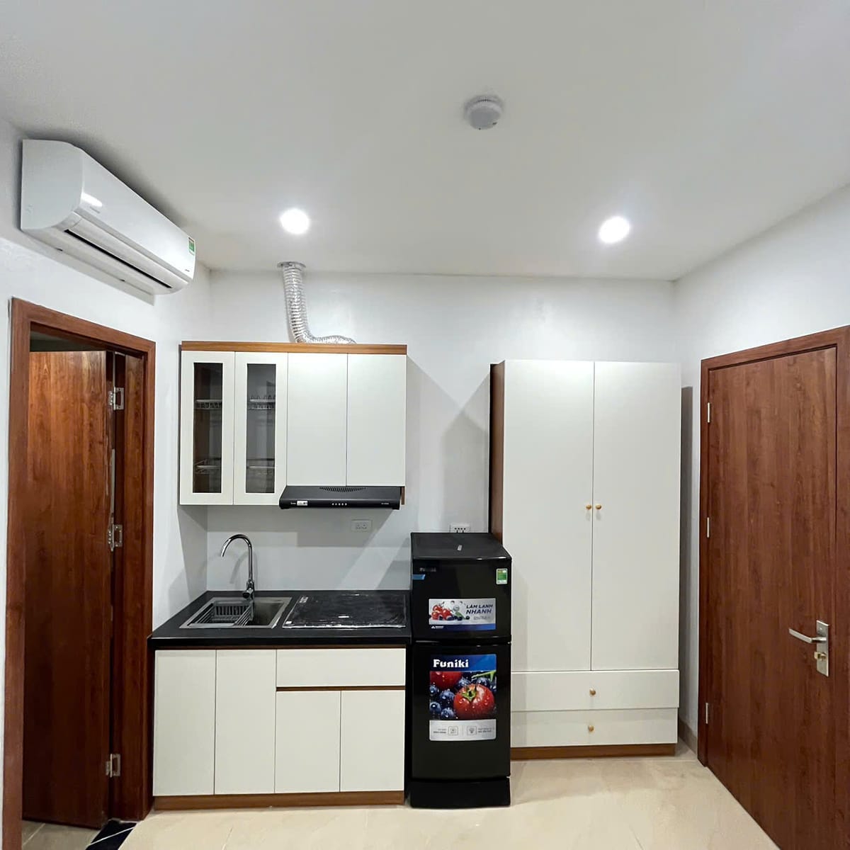 Studio tại Nhà số 16 ngõ 148 Dương Văn Bé