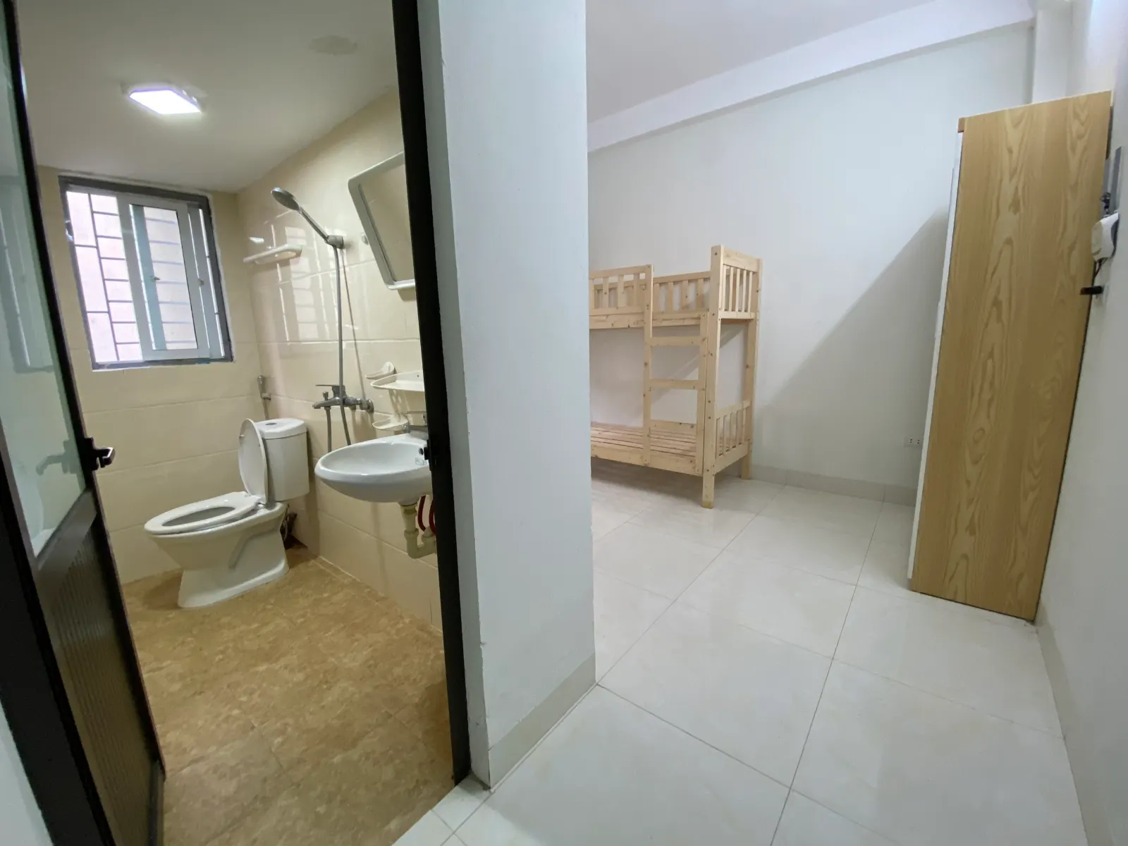 STUIDO GIÁ RẺ 44 TRẦN THÁI TÔNG