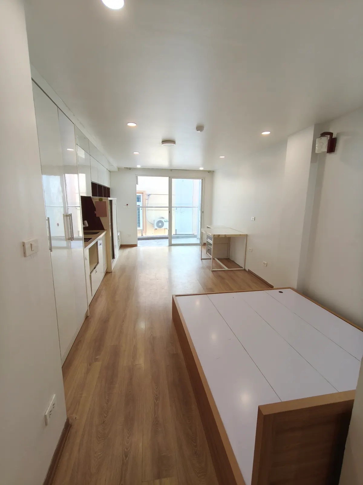 CĂN STUDIO MỚI TINH Ở NGÕ 88 TRẦN DUY HƯNG