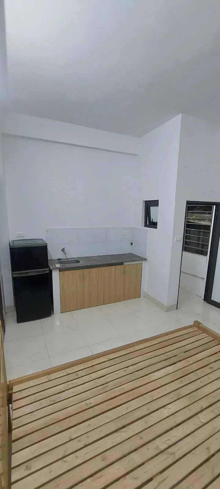 CĂN CCMN GIÁ RẺ Ở TRUNG KÍNH