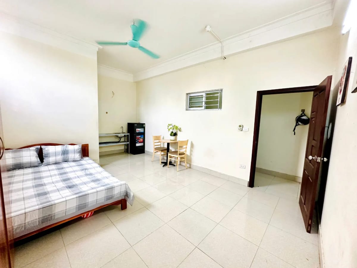 Phòng 1 ngủ full đồ ngõ 99 Trung Kính