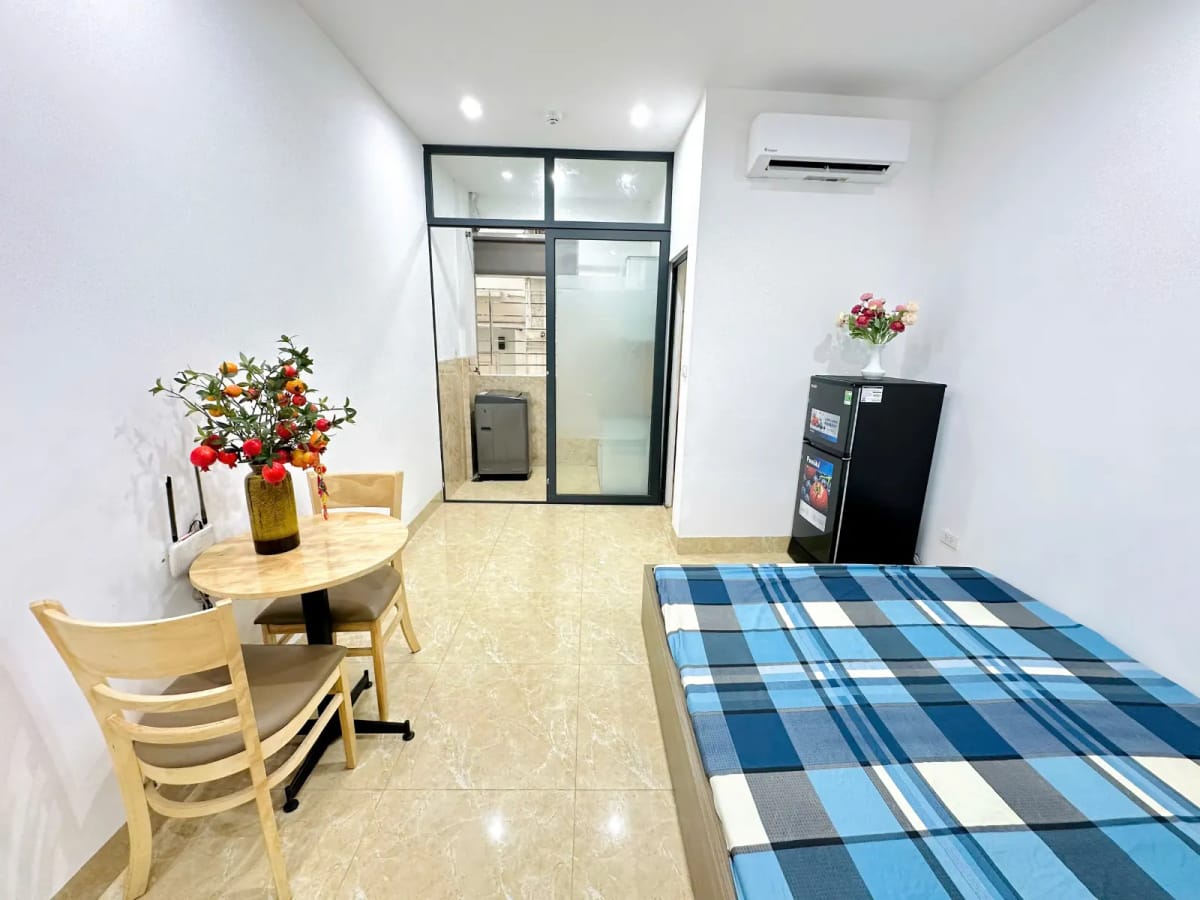 Phòng 1 ngủ - bếp riêng ngõ 43 Trung Kính